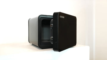 Cocono Chroma 15 Mini Safe in Midnight Black