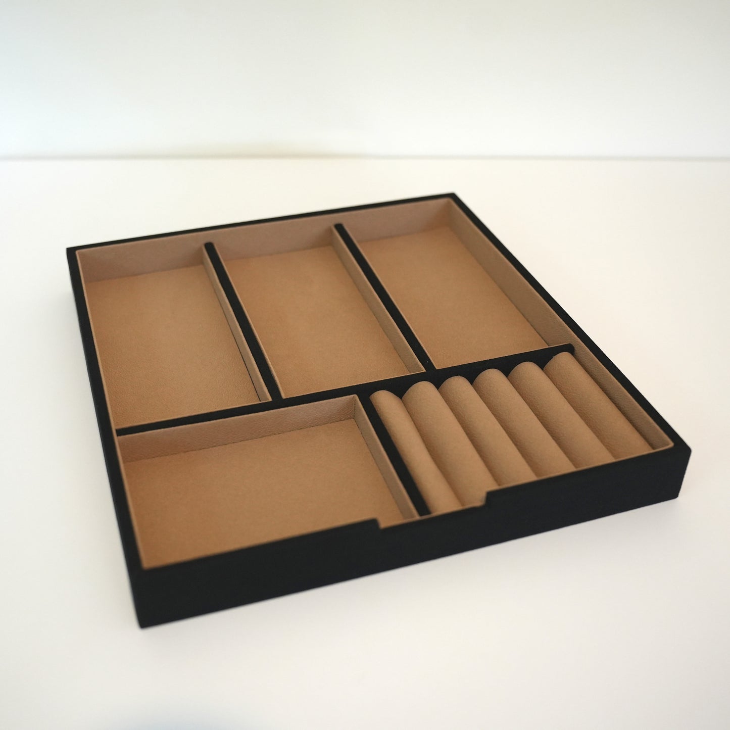 Cocono 40 medium safe Jewelry Organizer