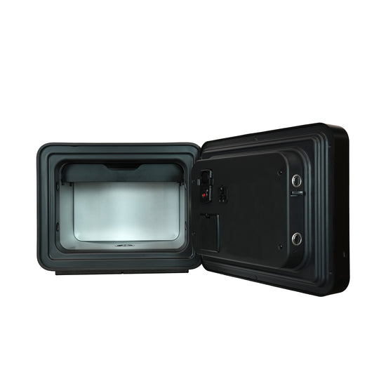 Interior of Cocono Chroma 15 mini safe